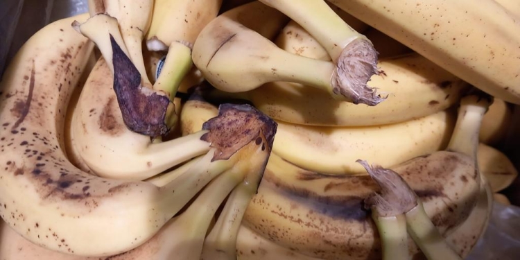 Cântare „măsluite”, produse alterate și practice comerciale înșelătoare în două lanțuri de magazine din Timiș