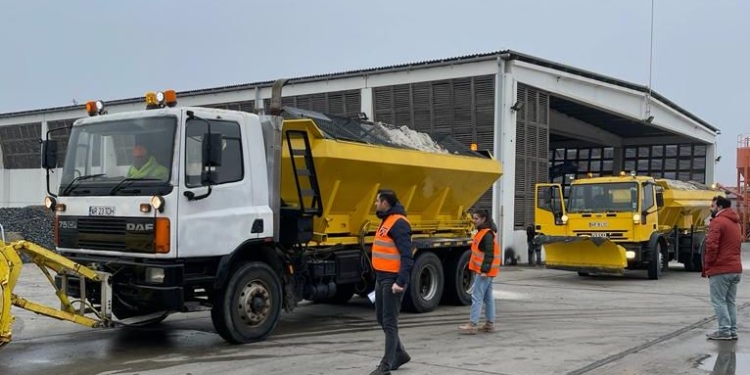 Bazele de deszăpezire din vestul țării, pregătite de iarnă