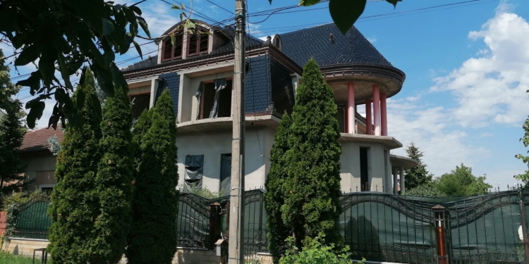 Timișoara nu e sat fără câini. Plângere penală pentru nerespectarea unei autorizații de construire.