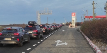 Aglomerație la vămile din vest! Românii pleacă din țară în mini-vacanța de 1 Decembrie