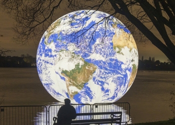 „Pământul” plutește pe Bega! Proiect inedit cu ocazia Timișoara 2023