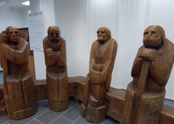 Expoziție inedită la Muzeul Satului Bănățean. Lucrări de pictură și sculptură, admirate la Timișoara