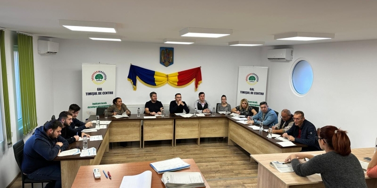 Aproape 100 de mii de timișeni informați și consultați despre fondurile europene pe care le pot obține de la GAL-uri