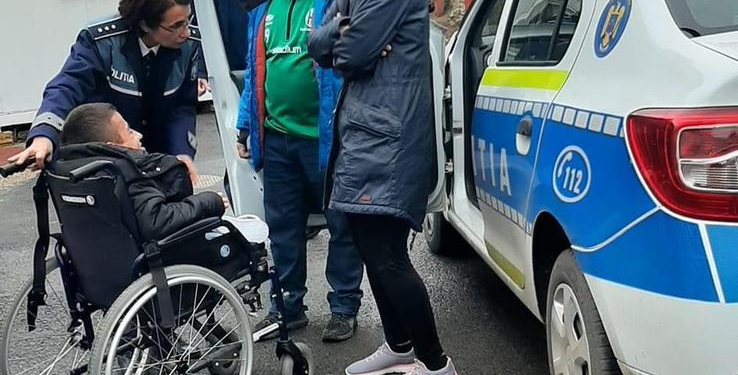 I-au împlinit singura dorința, la împlinirea celor 17 ani! Să petreacă puțin timp cu polițiștii