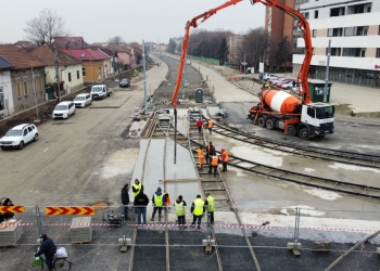 Pe banii și muzica lor vor rezolva problema! Executantul proiectului de pe Cetății, obligat să refacă parte din lucrare