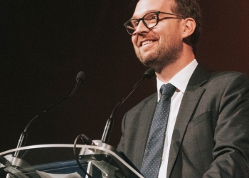 Primarul neamț se face primar român! Dominic Fritz: „Sunt foarte mândru că momentan îmi adun hârtiile pentru dosarul de cetățenie română!”