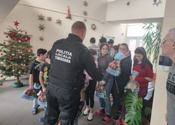 Polițiștii locali din Timișoara, Moș Crăciuni pentru copii cu povești triste