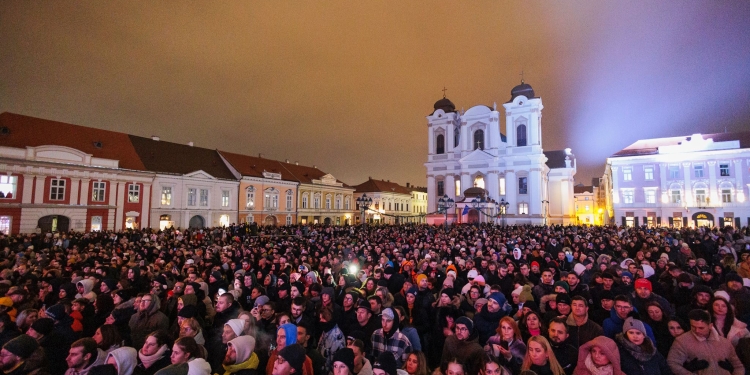 Primarul Fritz: Peste 20.000 de oameni, în Piața Unirii sâmbătă seara