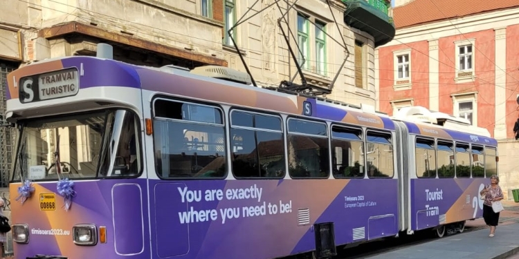 Tramvaiul Turistic din Timișoara revine pe traseu!
