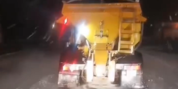 A nins ca-n povești pe drumurile din vestul țării! Unde au intervenit utilajele