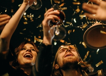 Peste jumătate de milion de români continuă sărbătoarea și în prima zi a anului! Poartă numele Sfântului Vasile