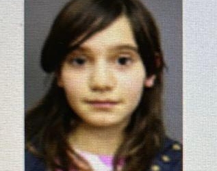 Copilă dispărută din curtea unei școli din Timișoara. Dacă o vedeți, apelați 112