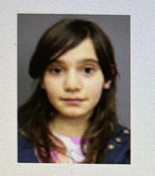 Copilă dispărută din curtea unei școli din Timișoara. Dacă o vedeți, apelați 112