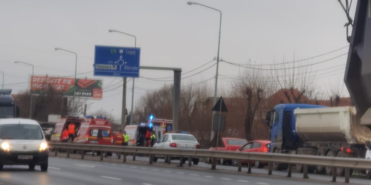 O șoferiță de 85 de ani a provocat un accident cu 3 victime, în Timișoara