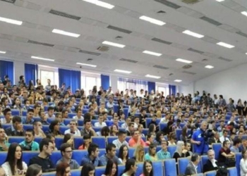 Cursuri gratuite de mate, pentru liceeni, la Universitatea Politehnica Timișoara