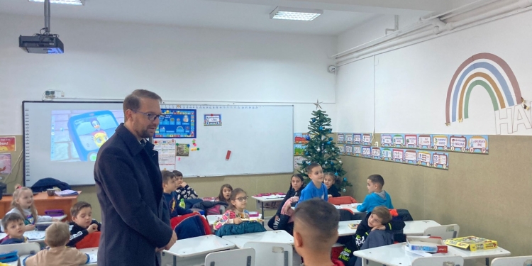 Zeci de săli de clasă se construiesc pentru școlile din Timișoara