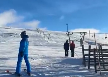 Vreme perfectă de ski, pe Muntele Mic!