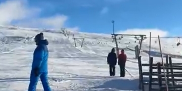 Vreme perfectă de ski, pe Muntele Mic!