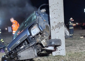 Patru răniți după ce o mașină s-a răsturnat la ieșire din Timișoara