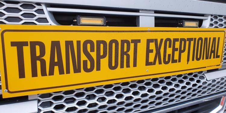 Transport agabaritic pe drumurile din vestul țării