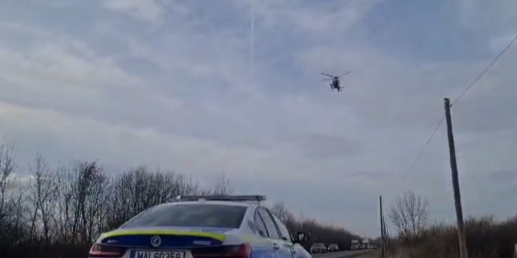 Șoferi urmăriți cu elicopterul, în vestul țării, pe DN 6! Zeci au rămas fără permis, cei mai mulți din Mehedinți