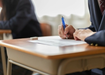 350 de elevi din Timiș au chiulit de la proba la Matematică a simulării Evaluării Naționale