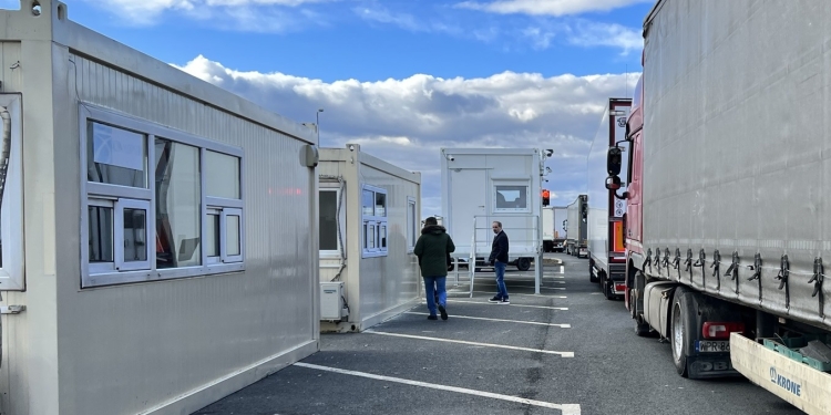 Descinderi la Nădlac 2! Zeci de angajați ai DRDP Timișoara ar fi luat șpagă