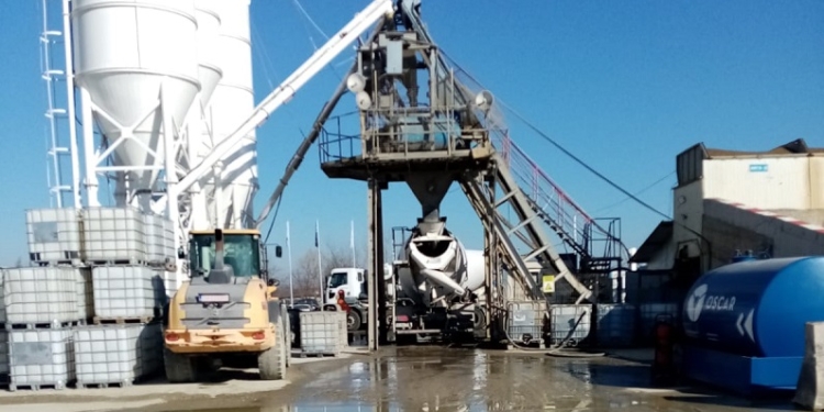 Amendă de 60.000 lei pentru o stație de beton din Timiș fără autorizație de mediu