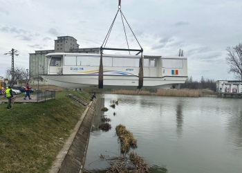 Vaporașele de pe Bega revin la apă odată cu mărțișorul!