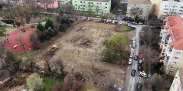 Zeci de locuri de parcare, spații verzi și alei, în locul unui teren dezafectat din Timișoara