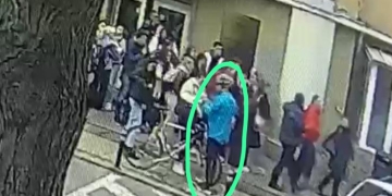 Biciclist căutat de polițiștii din Timiș, după ce a lovit un pieton și a fugit