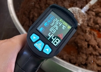 Mizerie, produse expirate și excremente de șoareci! Cantina Liceului Silvic din Timișoara, închisă de OPC