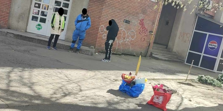 Vânzătorii de flori fără avize, în atenția polițiștilor locali din Timișoara