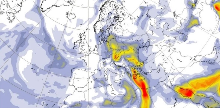 Nor de praf saharian traversează și vestul țării