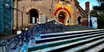 Tururi ghidate la Sala 2 a Teatrului Național din Timișoara, înainte de deschiderea șantierului