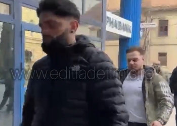 Tineri din Timiș și Caraș-Severin suspectați de trafic de droguri! Au fost duși la audieri