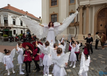 Târgul de Paști din Timișoara s-a deschis oficial