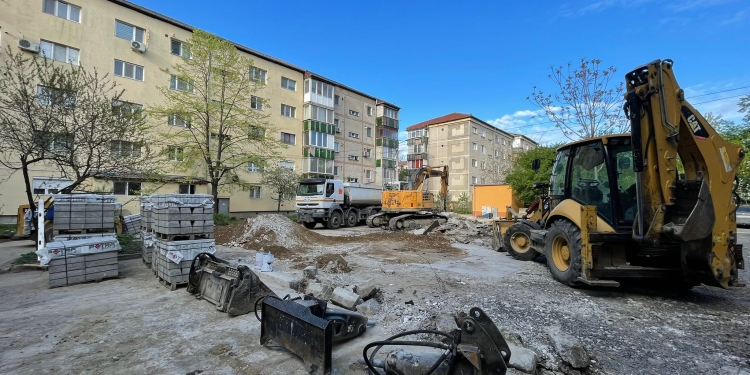 Primăria Timișoara amenajează o parcare nouă în zona Lipovei FOTO