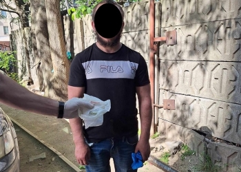 Bărbat drogat, prins de polițiștii locali lângă o stație din Timișoara