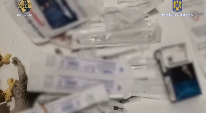 Percheziții la traficanți de heroină din județul Timiș
