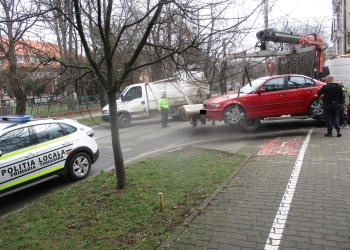 Sute de șoferi din Timișoara sancționați de Poliția Locală! Au parcat pe pistele de biciclete