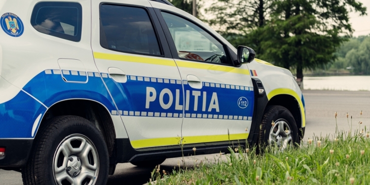 Bărbat din Timiș, șantajat pentru un viol pe care nu l-a comis