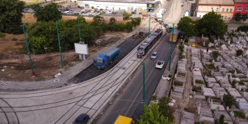 Se toarnă ultimul strat de asfalt pe bulevardul Stan Vidrighin din Timișoara