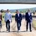 Ciolacu, Grindeanu și Simonis, în vizită pe șantierul ultimului lot lipsă din autostrada Lugoj – Deva