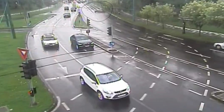 Norocul a făcut ca nimeni să nu fie grav rănit! Accident ca la popice, în Timișoara