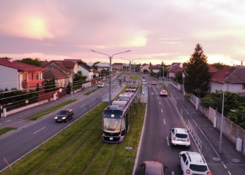 Tramvaiul 5 din Timișoara, din nou pe linii, după 7 ani de când a fost scos din circulație