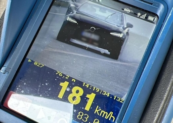 Zeci de vitezomani amendați pe autostrada din vestul țării