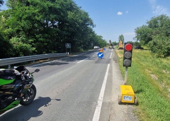 Drumul care leagă Coșava de Margina a intrat în reparații