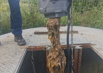 Aquatim avertizează: Canalizarea nu este coș de gunoi