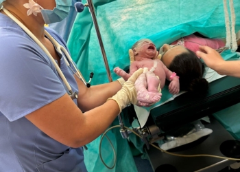 A venit pe lume ultimul copil în actuala clădire a maternității „Bega” din Timișoara! Mai puțin de o lună până la deschiderea noii maternități